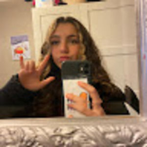 Meet your Posher, Roro